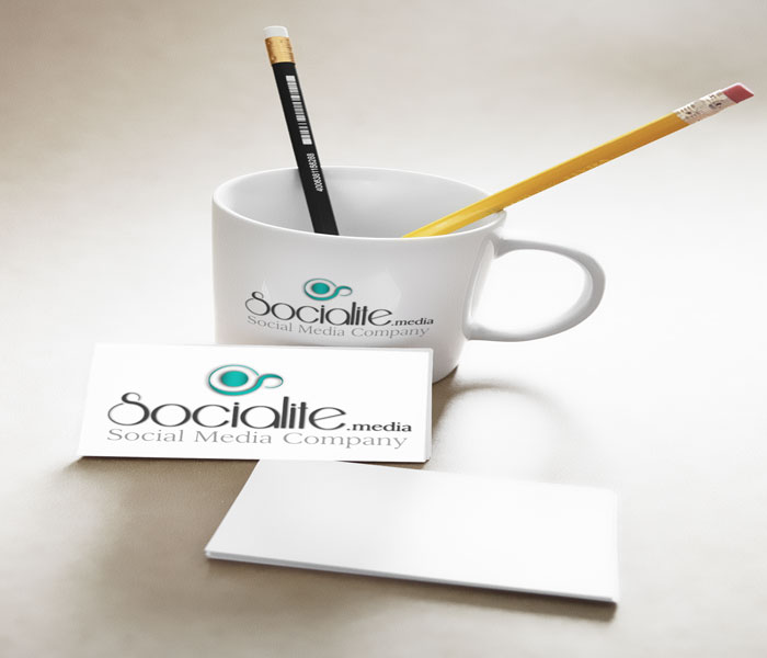 Business-Card-Mockup-socialite2.jpg