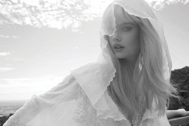 Inbal-Dror-Cooll-Wedding-Dress.jpg