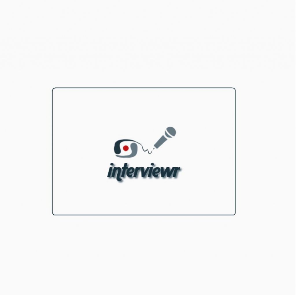 interviewr 2a.JPG