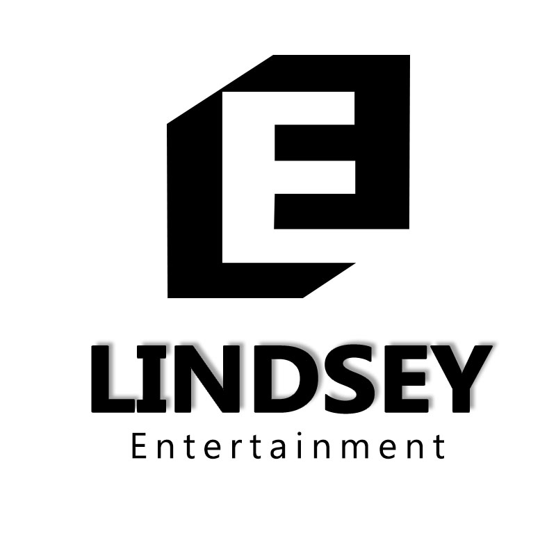 Lindsey.jpg