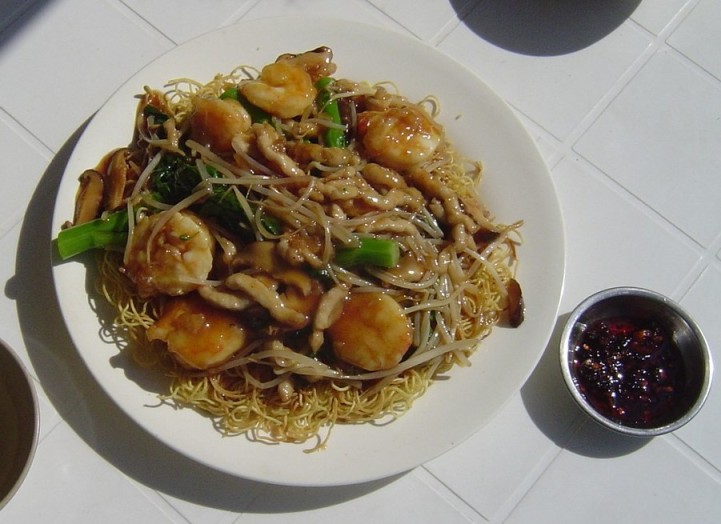 tom's chow mein[2].jpg