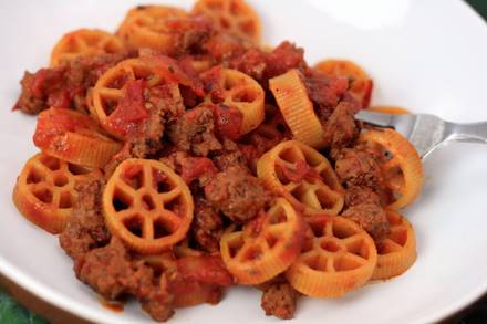 Wagon-Wheel-Beef-Pasta-2.jpg